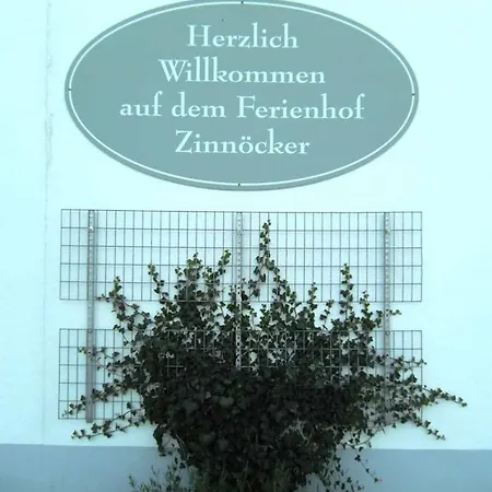 Holiday home Zinnoecker *